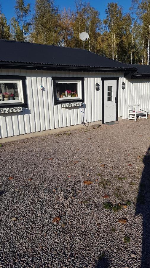 Karlstorp 4 Km Fran Vimmerby Exterior photo